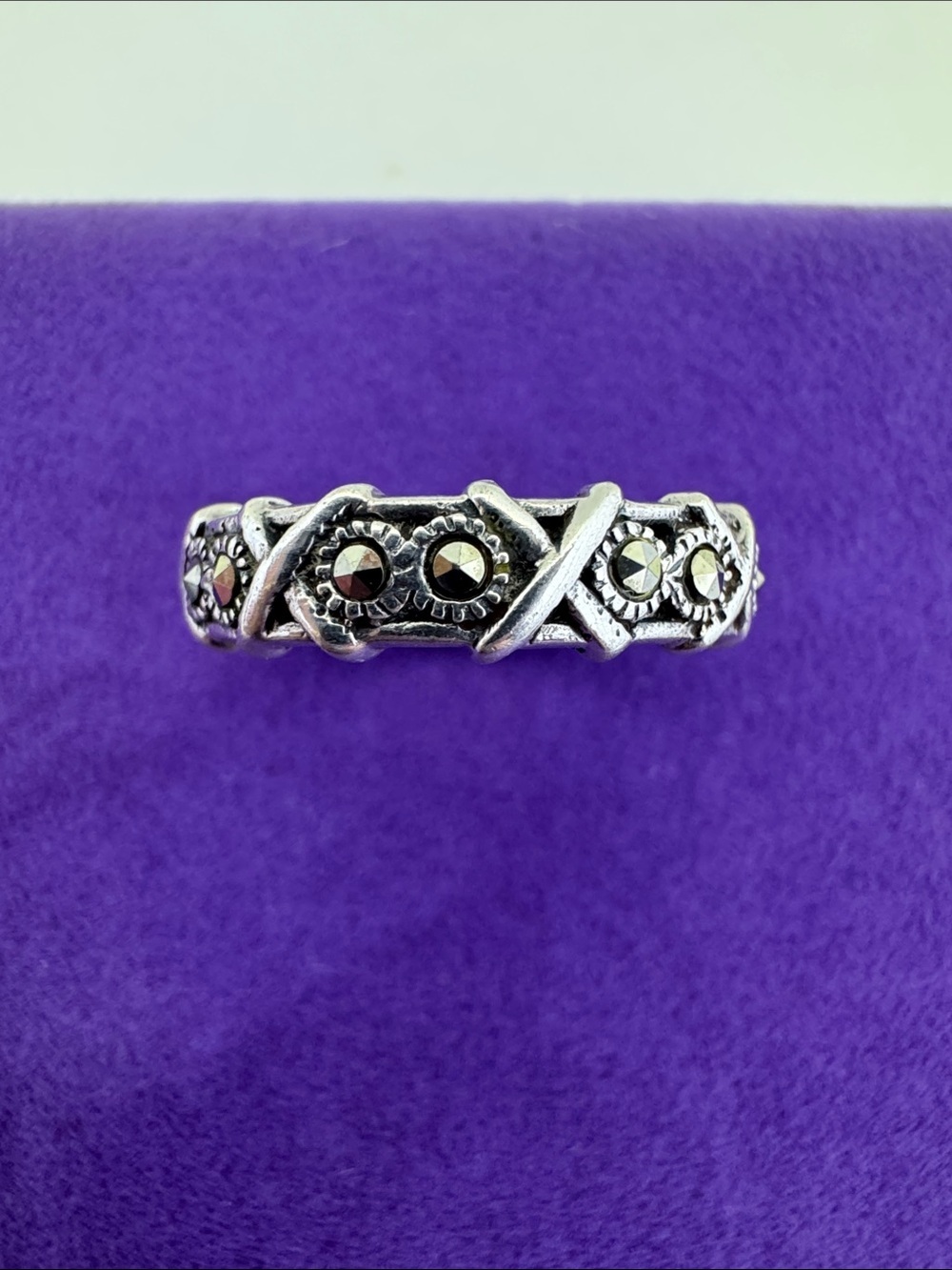💛 Vintage Sterling Silver Marcasite Accent Band Ring | XOOX Design
